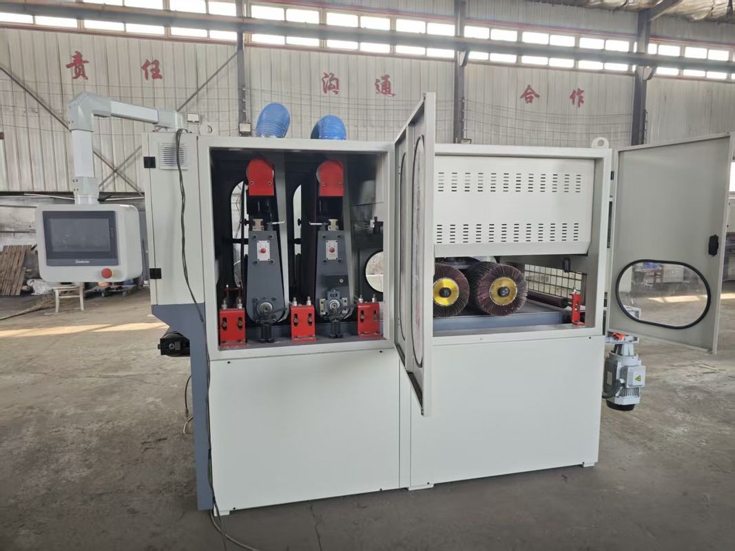 Metal Deburring Machine  With  Sand Belt And Deburring Brushes 630mm Wide Working Bed